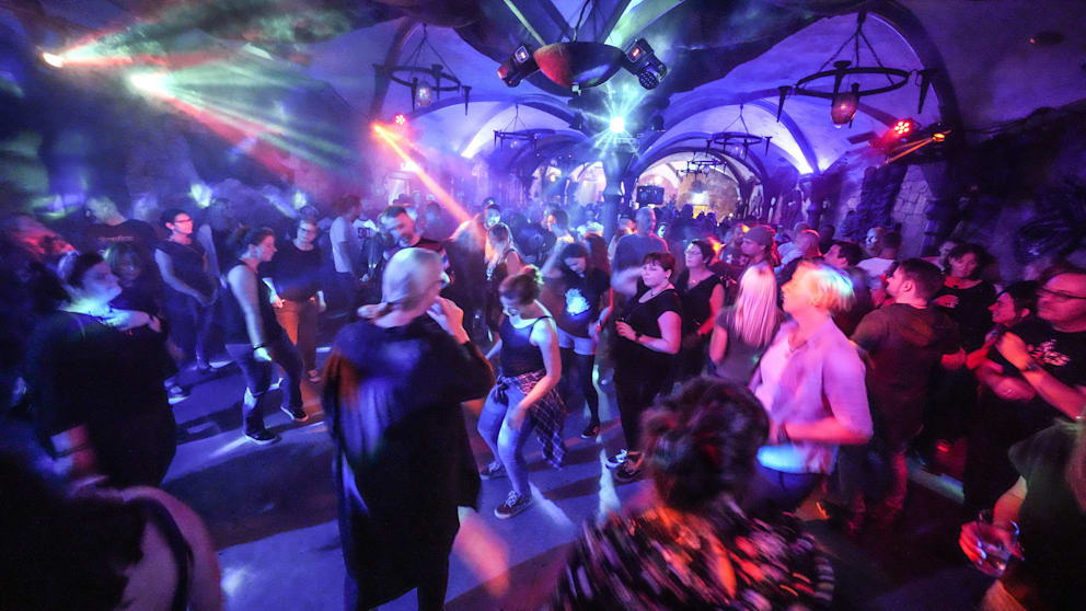 Außenansicht des Pulp Duisburg – das legendäre Partyschloss schließt für immer