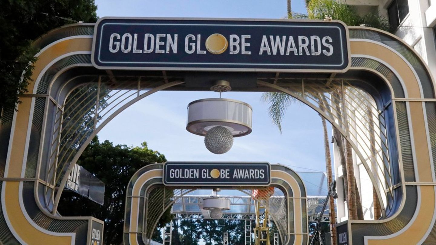 Podcaster am Mikrofon: Die Golden Globes öffnen sich neuen Medienformaten
