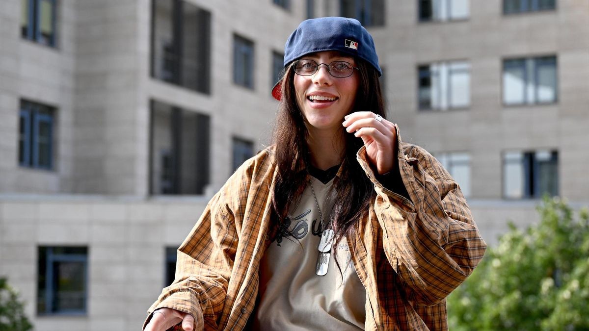 Billie Eilish live in Berlin bei der Hit Me Hard and Soft Tour