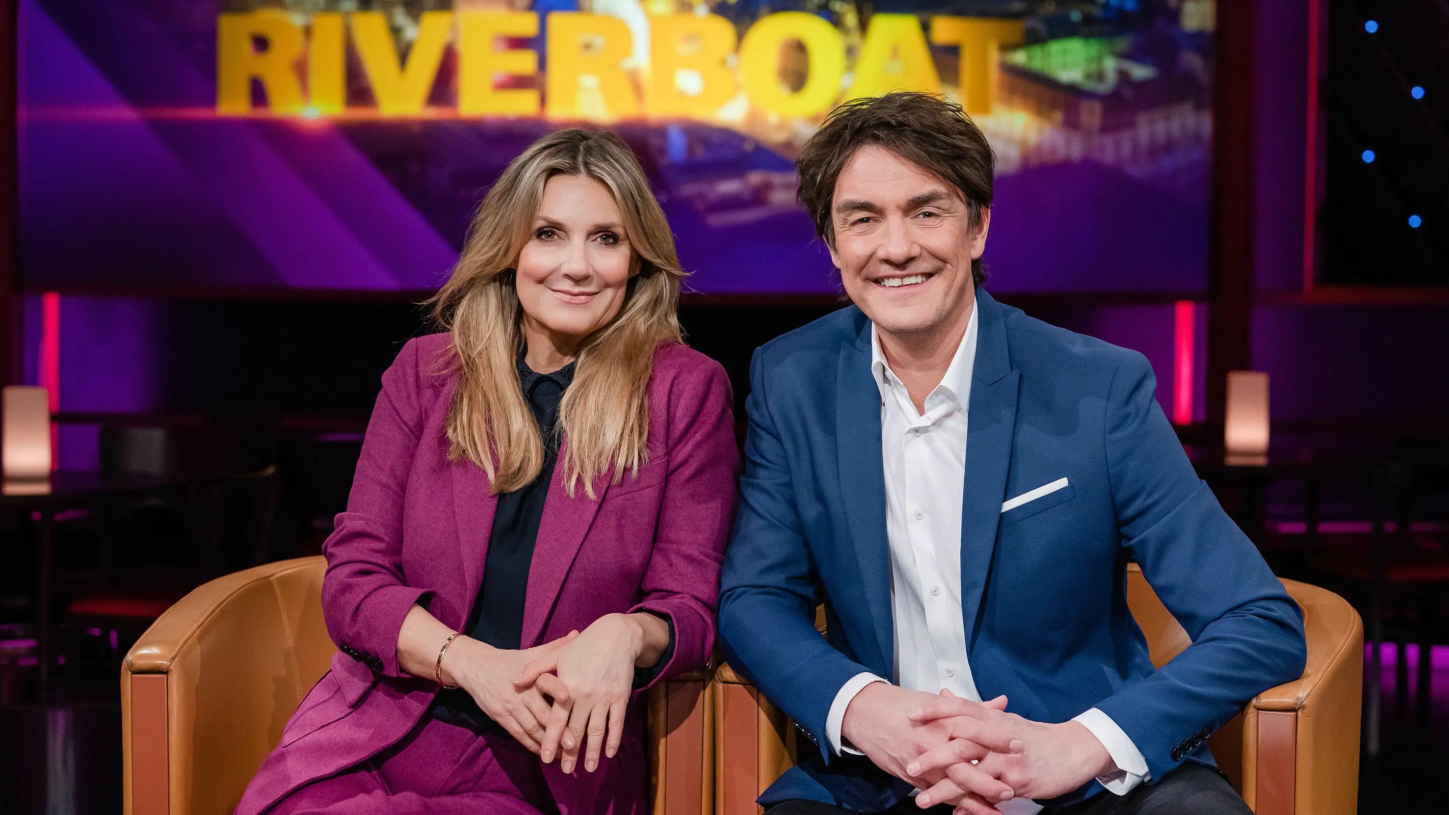 Kim Fisher und Talkgäste bei Riverboat, freundliche Atmosphäre im Studio