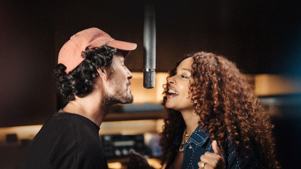 Joy Denalane und Max Herre bei Studioaufnahmen – gemeinsam in der ARD-Doku "Max & Joy – Komm näher"