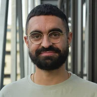 Giwar Hajabi, bekannt als Xatar, in einem Pressefoto.
