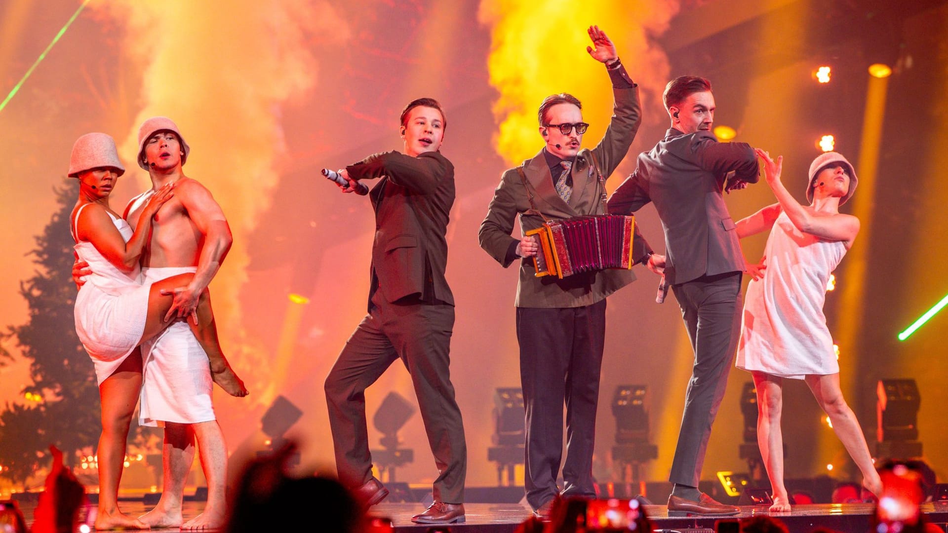 Bühnenbild beim Eurovision Song Contest 2025 in Basel: Spannung vor dem großen Finale