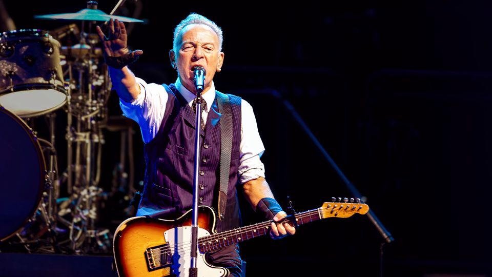 Bruce Springsteen bei einem Auftritt, Donald Trump wird kritisiert