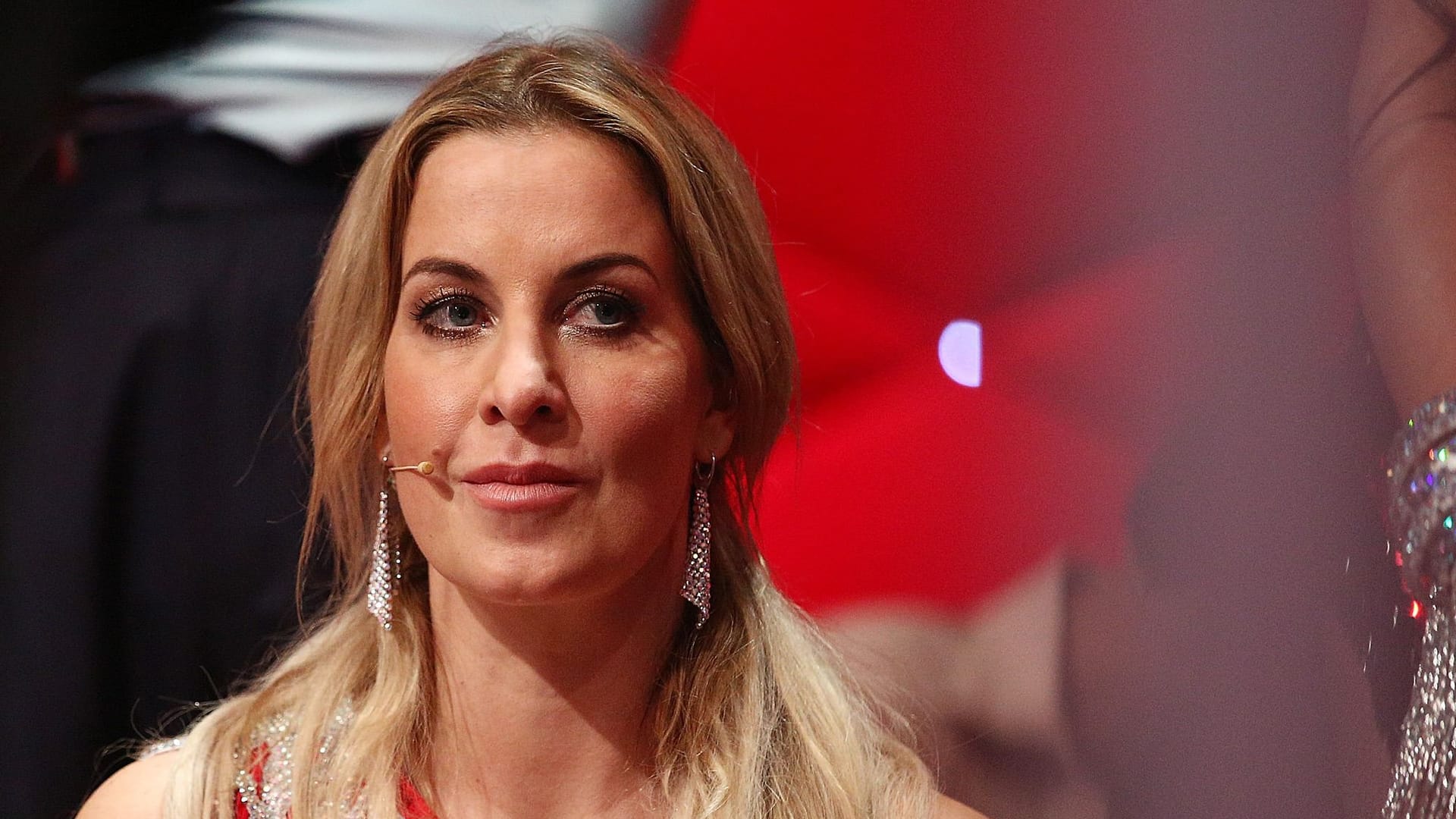 Charlotte Würdig lächelt in die Kamera: Ein neues Kapitel beginnt