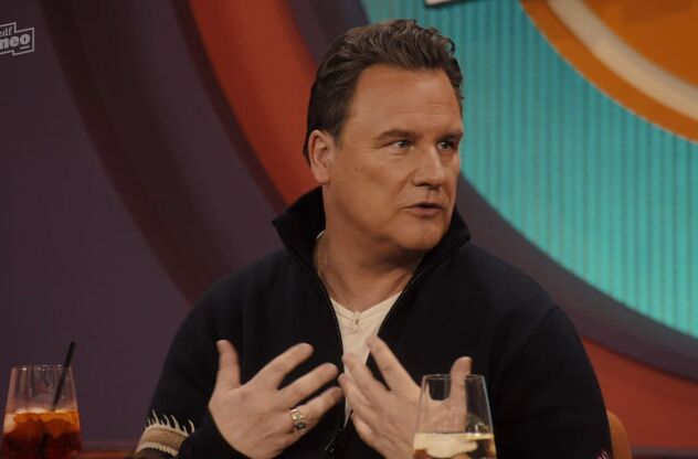Andrea Kiewel begrüßt Gäste beim ZDF-Fernsehgarten